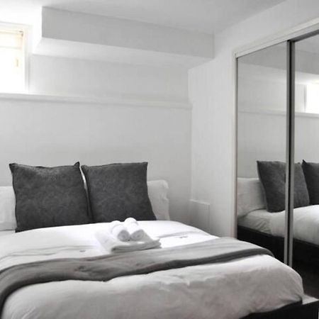 Cozy 1 Bd Suite Centrally Located North Vancouver Exterior foto