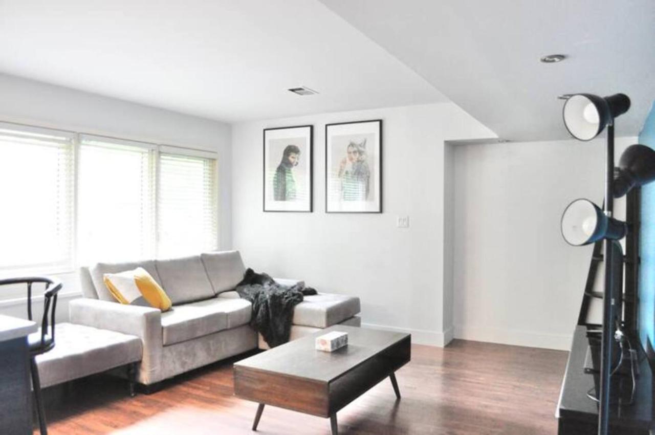 Cozy 1 Bd Suite Centrally Located North Vancouver Exterior foto